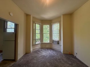 345 N 3rd St APT 3, San Jose, CA 95112