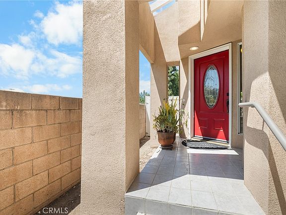 3rd image of 1243 Monterey Ct
