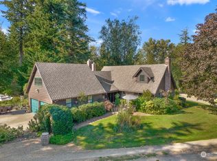 6805 Vista Dr, Ferndale, WA 98248