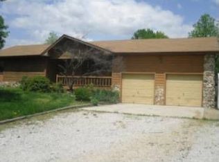 1643 E Warren Ave, Ozark, MO 65721