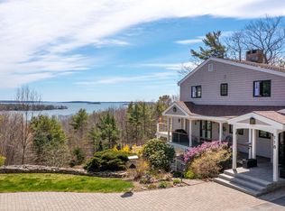 118 Ravine Dr, Cumberland Foreside, ME 04110
