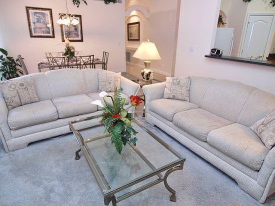 WS4P519O-Family-Room