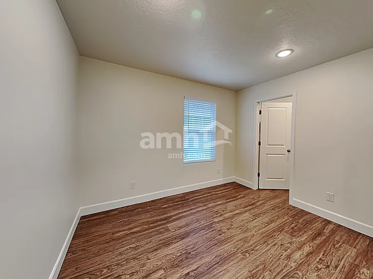 11031 S Kitty Hawk Rd — Photo 23