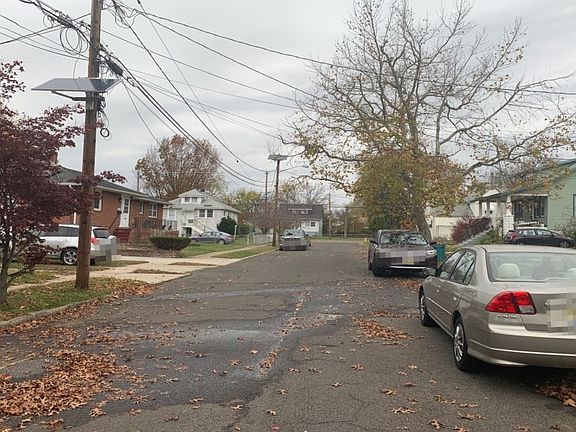 5th image of 1701 42nd St