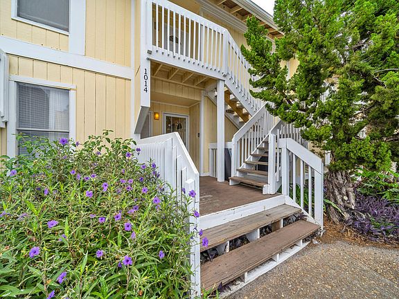 2nd image of 775 Gulf Shore Dr #1014