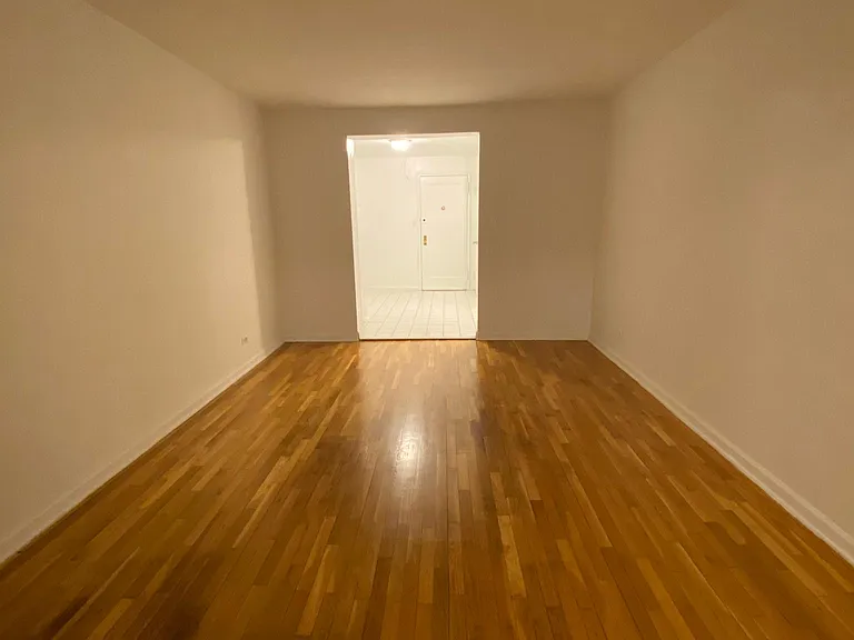 8222 134th St #D4D — Photo 7