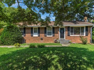 1010 Greenwood Ln, White House, TN 37188