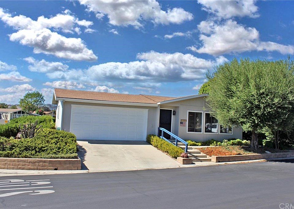 1st image of 1328 Teal Ave