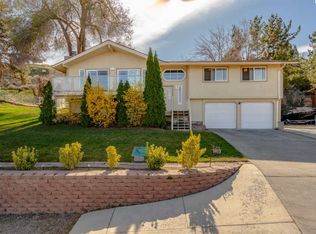 3915 Ironton Dr, West Richland, WA 99353