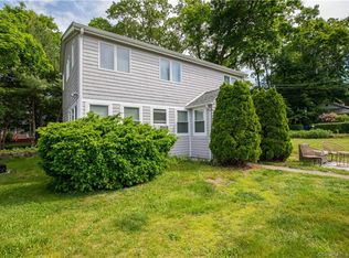 89 Oswegatchie Rd, Waterford, CT 06385