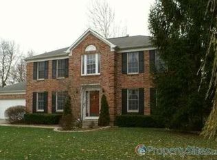 1401 Shadow Lakes Dr N, Carmel, IN 46032