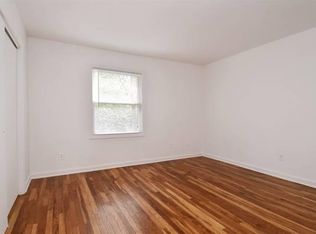 2674 Cold Spring Rd, Indianapolis, IN 46222