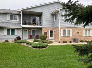 1051 N Sunnyslope Dr UNIT 103, Mount Pleasant, WI 53406