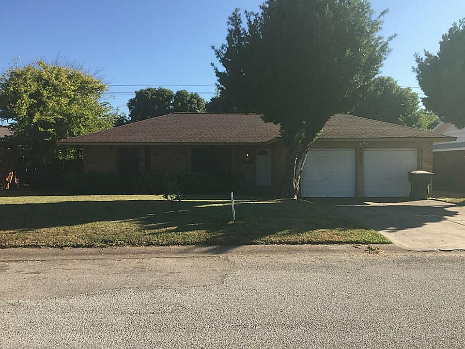 1st image of 6809 Golf Crest Dr #0