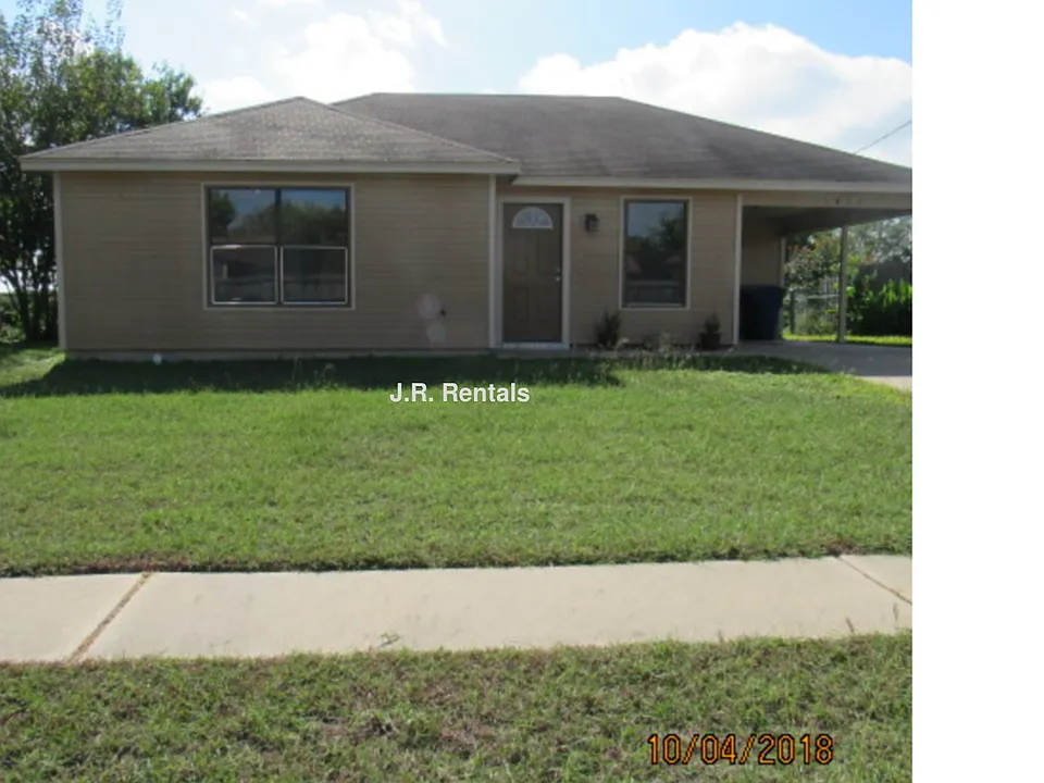 1012 Couples St