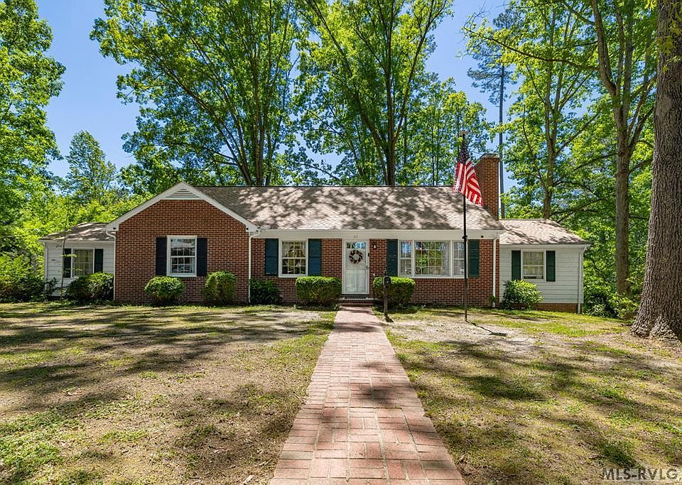 1st image of 711 Forest Hill Dr