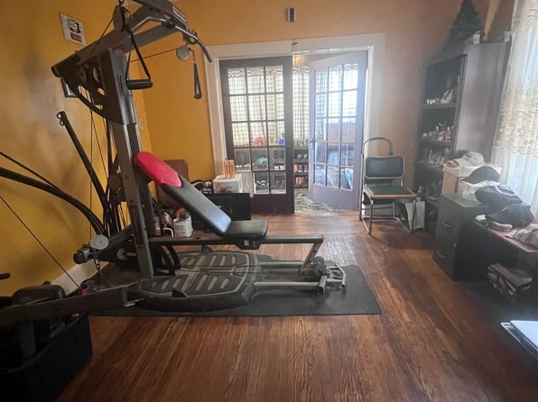 jersey-city-new-jersey-38900850 picture