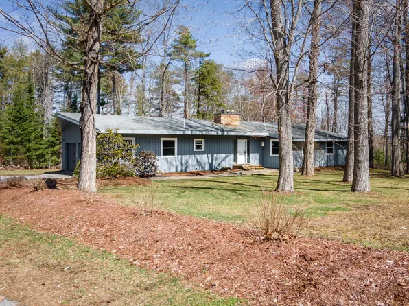 8 Old Kelley Avenue, Orono, ME 04473