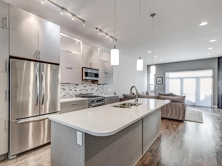 2103 W 32nd Ave #8 — Photo 17