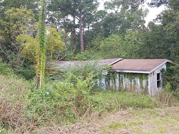 2nd image of 40 Trailwood Ln