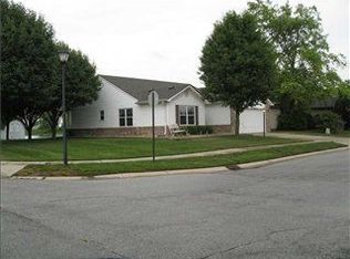 1594 Millridge Dr, Greenwood, IN