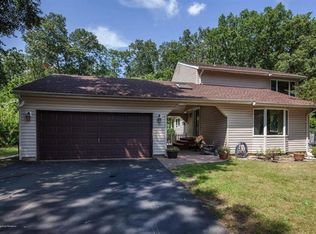 12 London Dr, Jackson, NJ