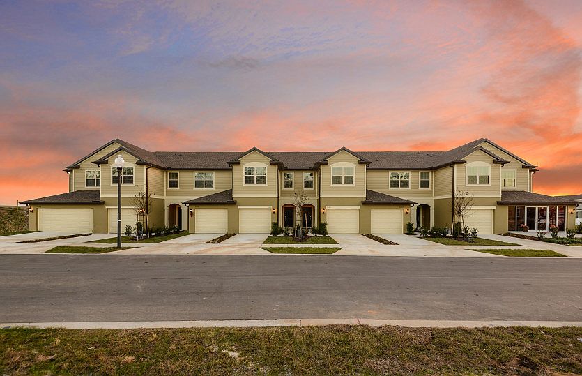 1st image of 1076 Pavia Dr