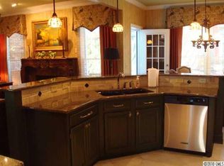 3629 Selwyn Farms Ln, Charlotte, NC 28209