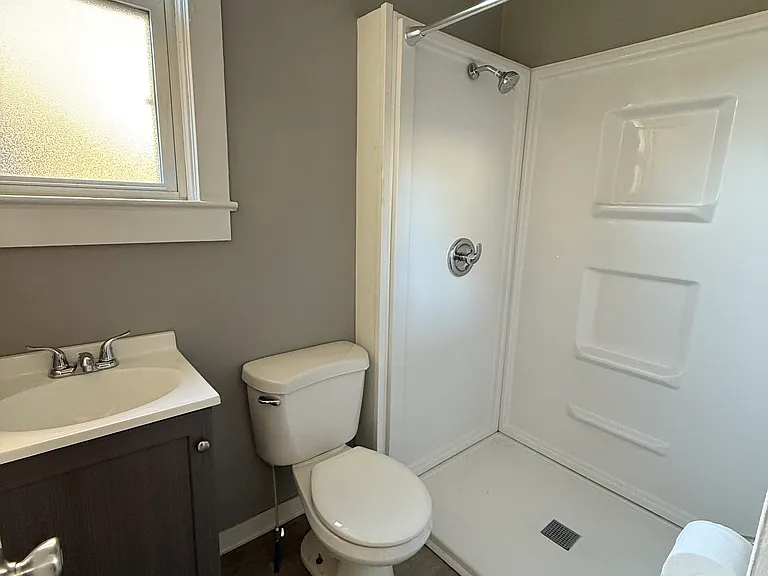 853 Columbia Ave #2 — Photo 10