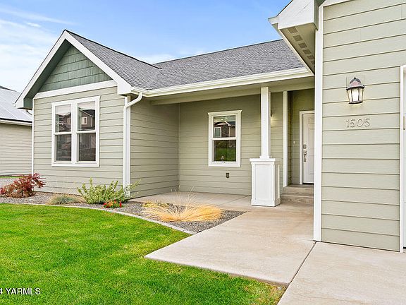 5th image of 1505 W Naches Ave
