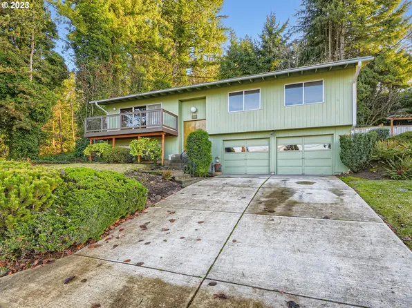 1600 Aspen St, Lake Oswego, OR 97034