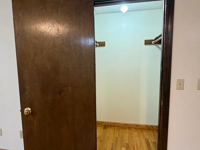 8 Brook Ln #2 — Photo 8