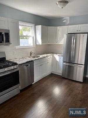 2nd image of 104 Malone Ave APT 1