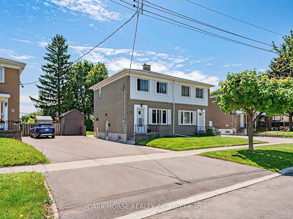 1st image of 7 Medway Cres