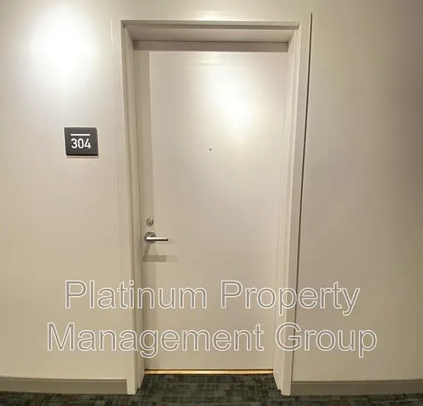 63 Inglewood Park SE — Photo 4