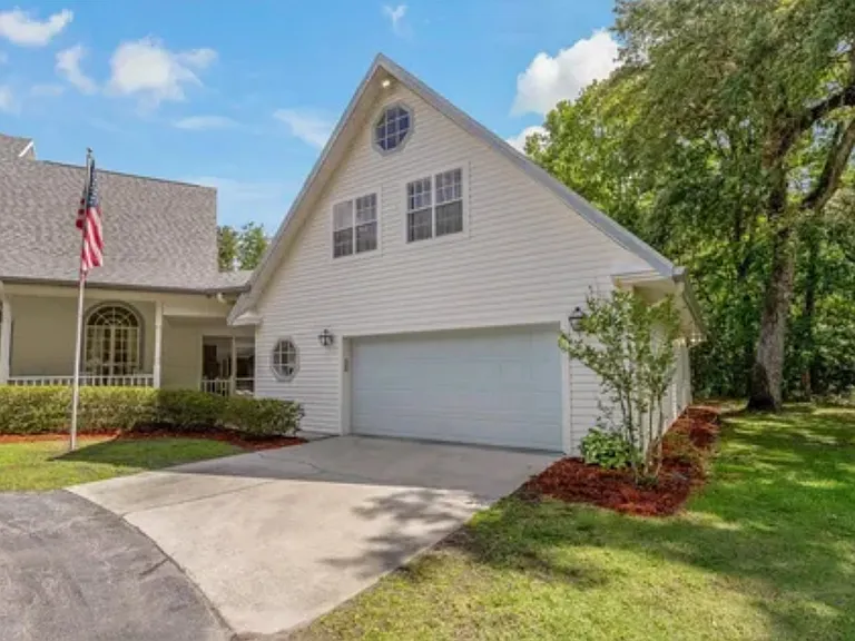 21033 Violet Rd — Photo 29