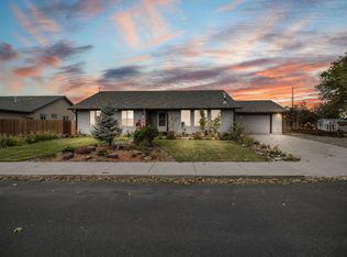 845 SW 25th Ct, Redmond, OR 97756