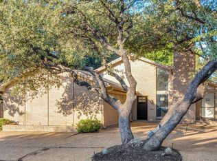 3801 Brookhaven Cir, Fort Worth, TX 76109