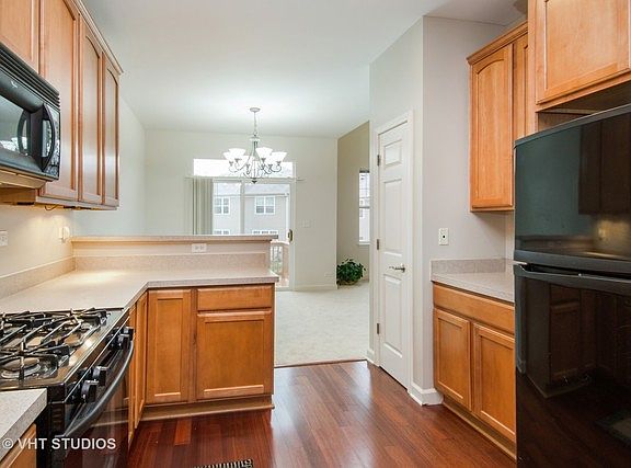 4th image of 2880 Glacier Way Unit C