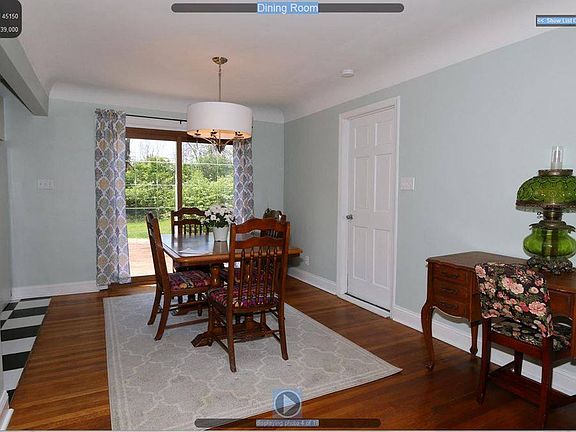 5th image of 5581 Betty Ln