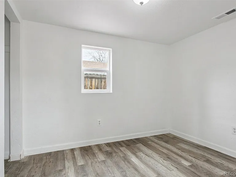 3200 W Custer Pl — Photo 17