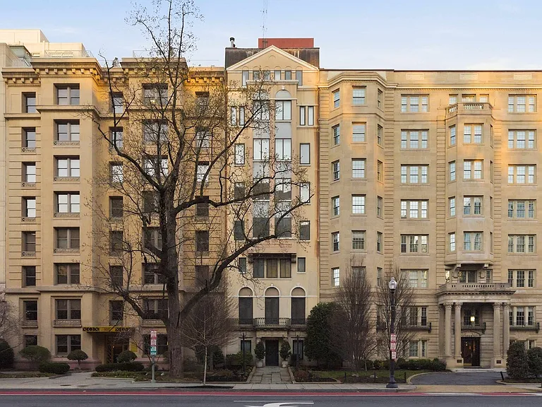 16th St NW — Photo 17