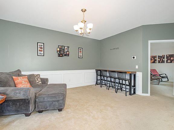 4th image of 1733 Teakwood Ln