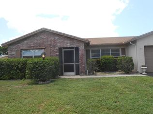 7245 Pine Bluff Dr, Lake Worth, FL 33467