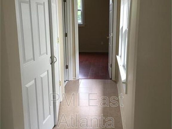 5th image of 486 Old Wheat St NE APT B