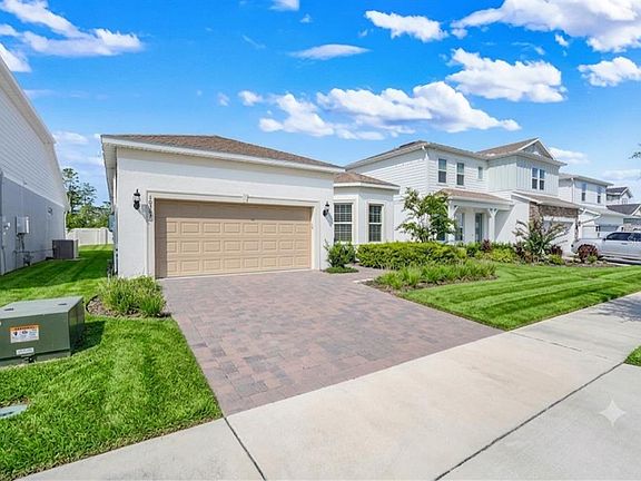 3rd image of 10393 PARK ESTATES AVENUE