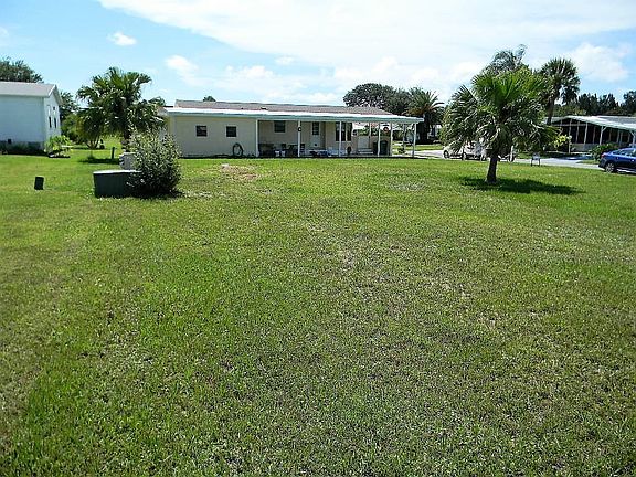 2nd image of 341 Macadamia Dr
