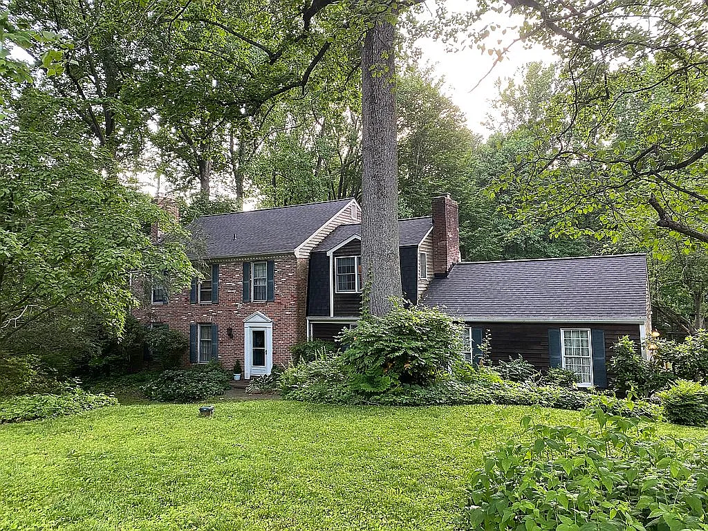 4 Dunscombe Ct photo 1