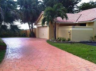 9656 SW 150th Pl, Miami, FL 33196