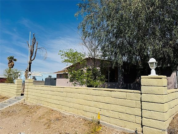 4th image of 1740 Lynn Drive